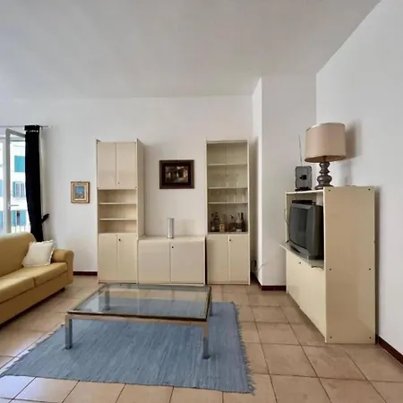 Lovingenoa - Prione - White House * Genoa