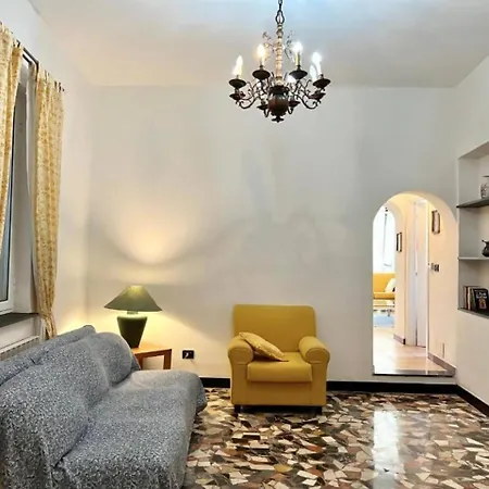 Lovingenoa - Prione - White House Genoa
